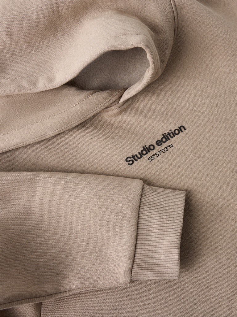 F_13235759_M_4636135_Front Full.jpg